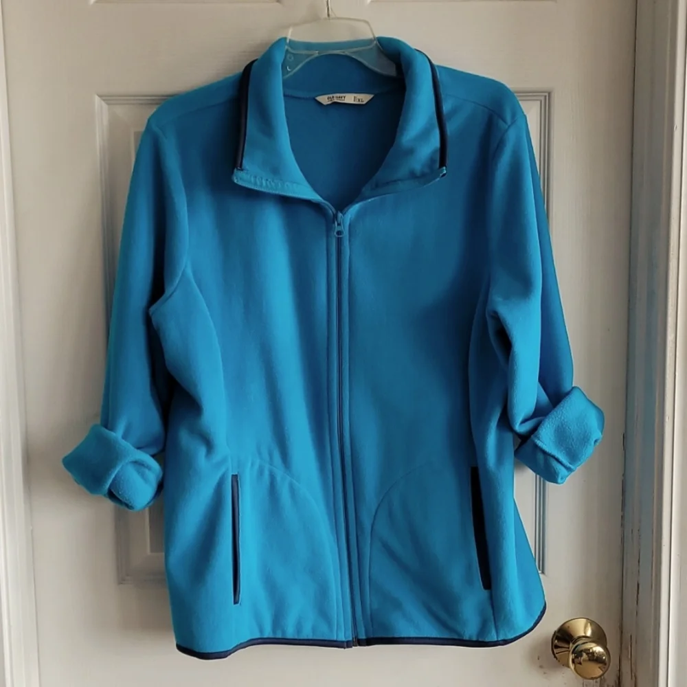 Old Navy Fleece Jacket - Picture 5 of 10